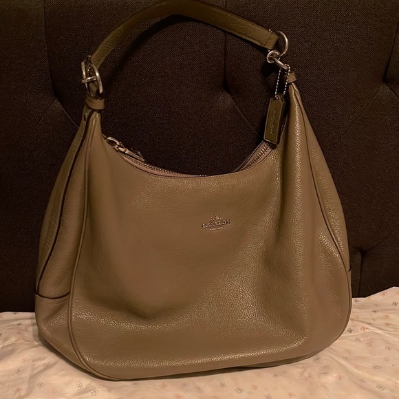 Coach - Picture 1 of 3